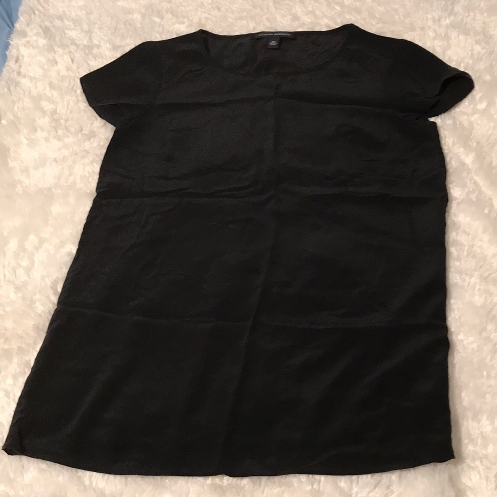 Banana Republic XS Silk shirt!